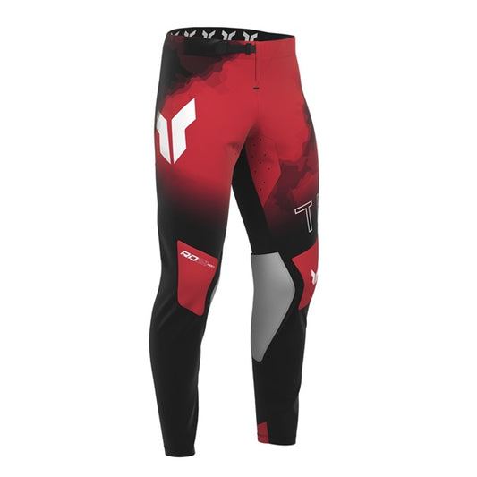 ﾊﾟﾝﾂ THOR26S SPORT CARBON BK/RD 30 （上下セット販売）